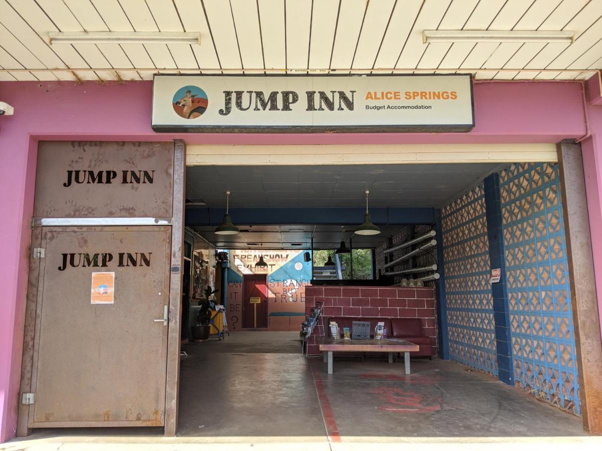 Jump Inn Alice Budget Accommodation Alice Springs Ngoại thất bức ảnh